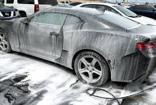 Signs Your Car Needs Professional Car Detailing Services